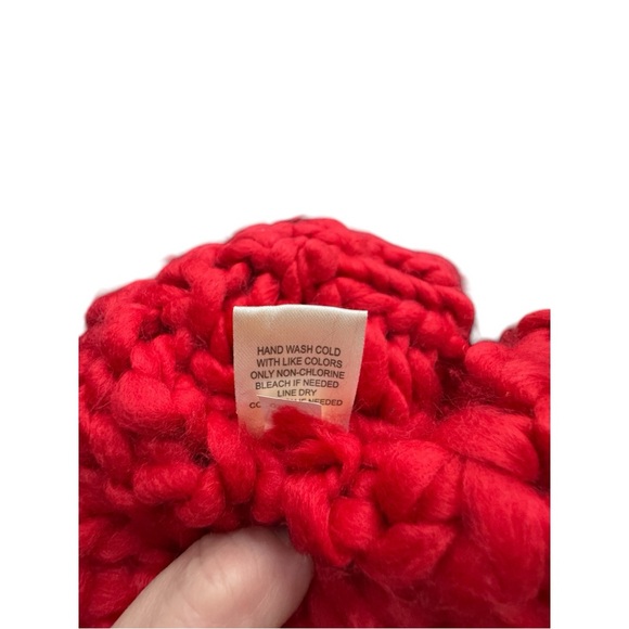 NWOT Mossimo Chunky Knit Infinity Scarf Red - Picture 7 of 7